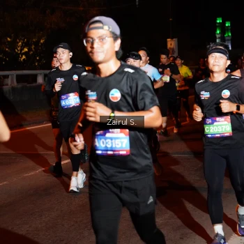 Runner Photo 3678296