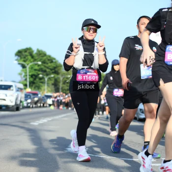 Runner Photo 3678301