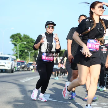 Runner Photo 3678306