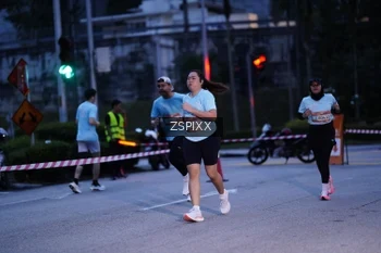 Runner Photo 3678315