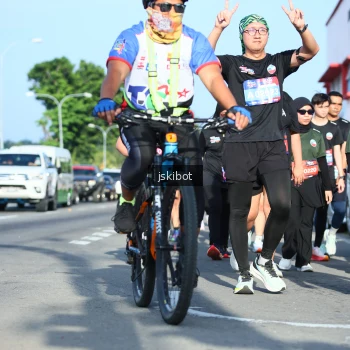 Runner Photo 3678322