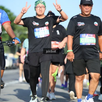 Runner Photo 3678335