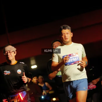 Runner Photo 3678345