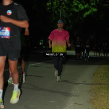 Runner Photo 3678375