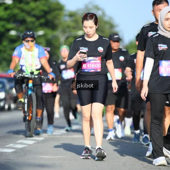 Runner Photo 3678390