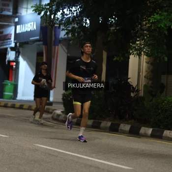 Runner Photo 3678415