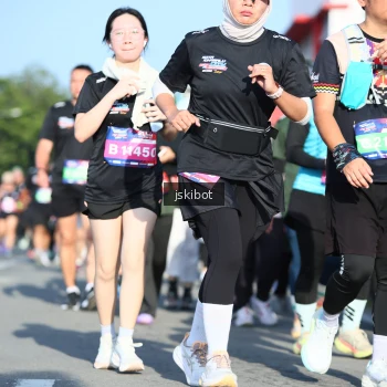 Runner Photo 3678430