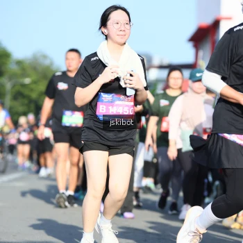 Runner Photo 3678432