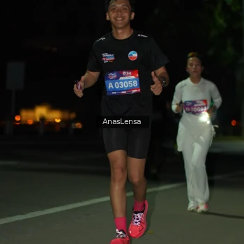 Runner Photo 3678438