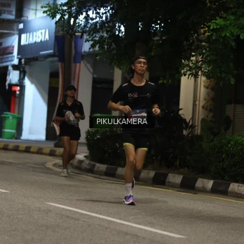Runner Photo 3678471