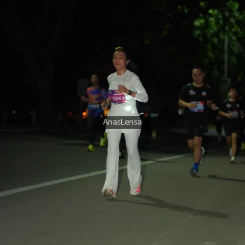 Runner Photo 3678474