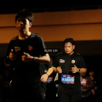 Runner Photo 3678476