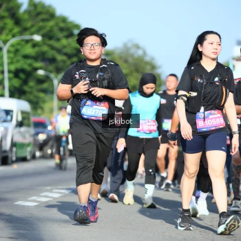Runner Photo 3678477