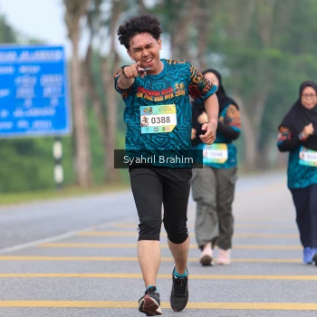 Runner Photo 3678500