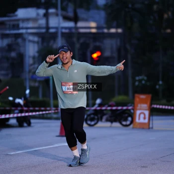 Runner Photo 3678559