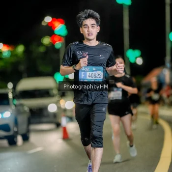 Runner Photo 3678571