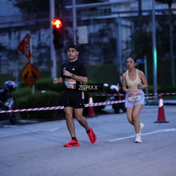 Runner Photo 3678596
