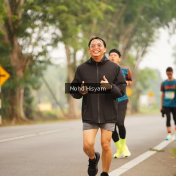 Runner Photo 3678610