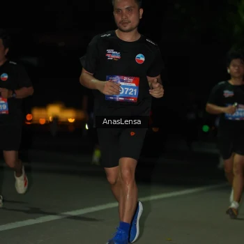 Runner Photo 3678615
