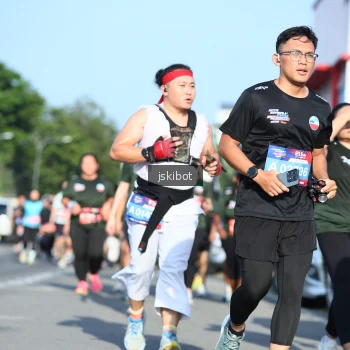Runner Photo 3678623
