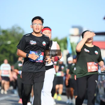 Runner Photo 3678633