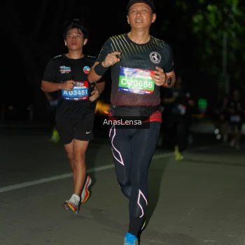 Runner Photo 3678666