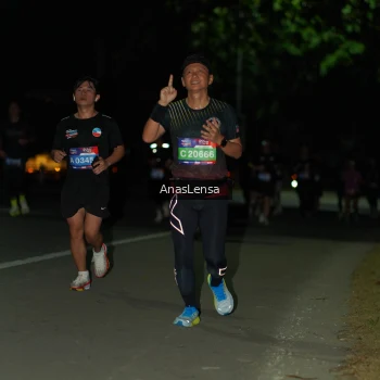 Runner Photo 3678675