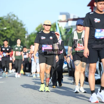 Runner Photo 3678694