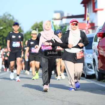 Runner Photo 3678708