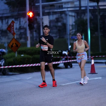 Runner Photo 3678709