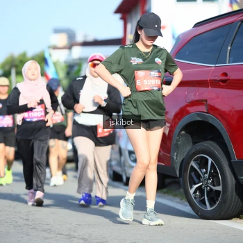 Runner Photo 3678714