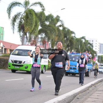 Runner Photo 3678717