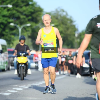 Runner Photo 3678751