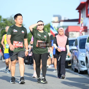 Runner Photo 3678759
