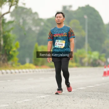 Runner Photo 3678776