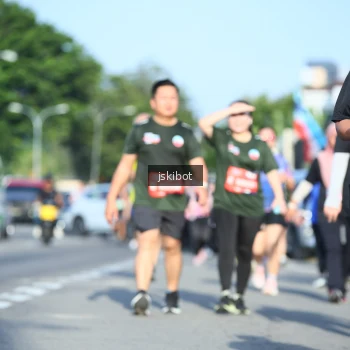 Runner Photo 3678790