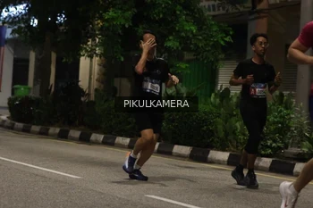 Runner Photo 3678830