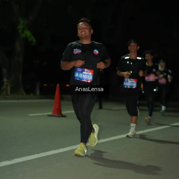 Runner Photo 3678851