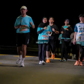 Runner Photo 3678947
