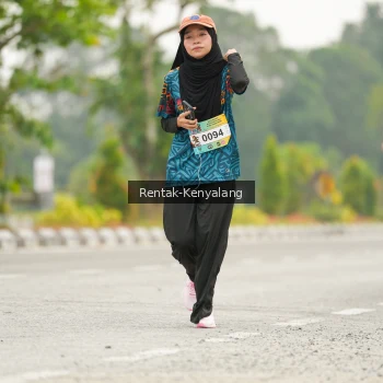 Runner Photo 3678971