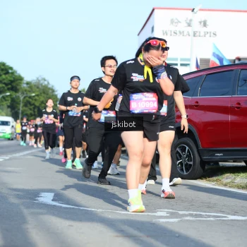 Runner Photo 3678992