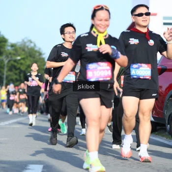Runner Photo 3678994