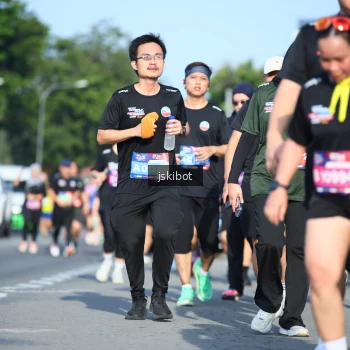 Runner Photo 3679010