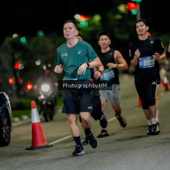 Runner Photo 3679065