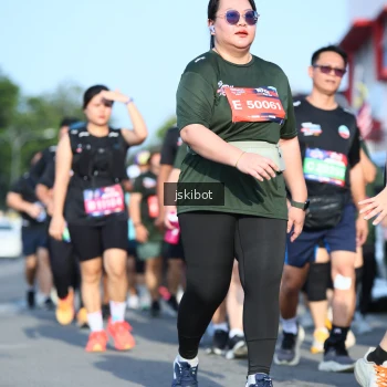 Runner Photo 3679213