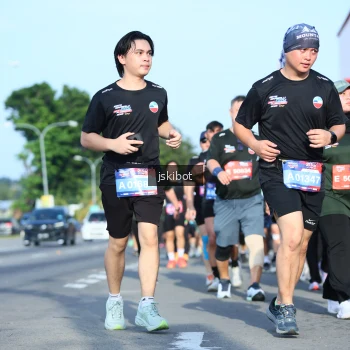 Runner Photo 3679262
