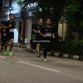 Runner Photo 3679511