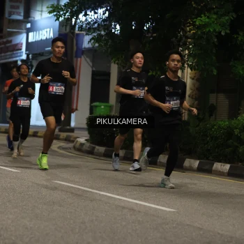 Runner Photo 3679583