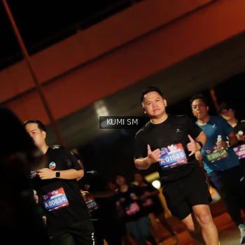 Runner Photo 3679691