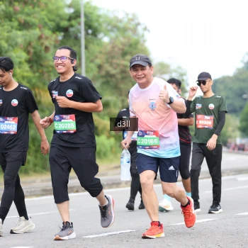 Runner Photo 3679873
